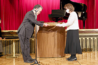 表彰式
宮村七重さん
(前会長夫人)