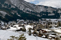 展望台から見た
荻町合掌造り集落